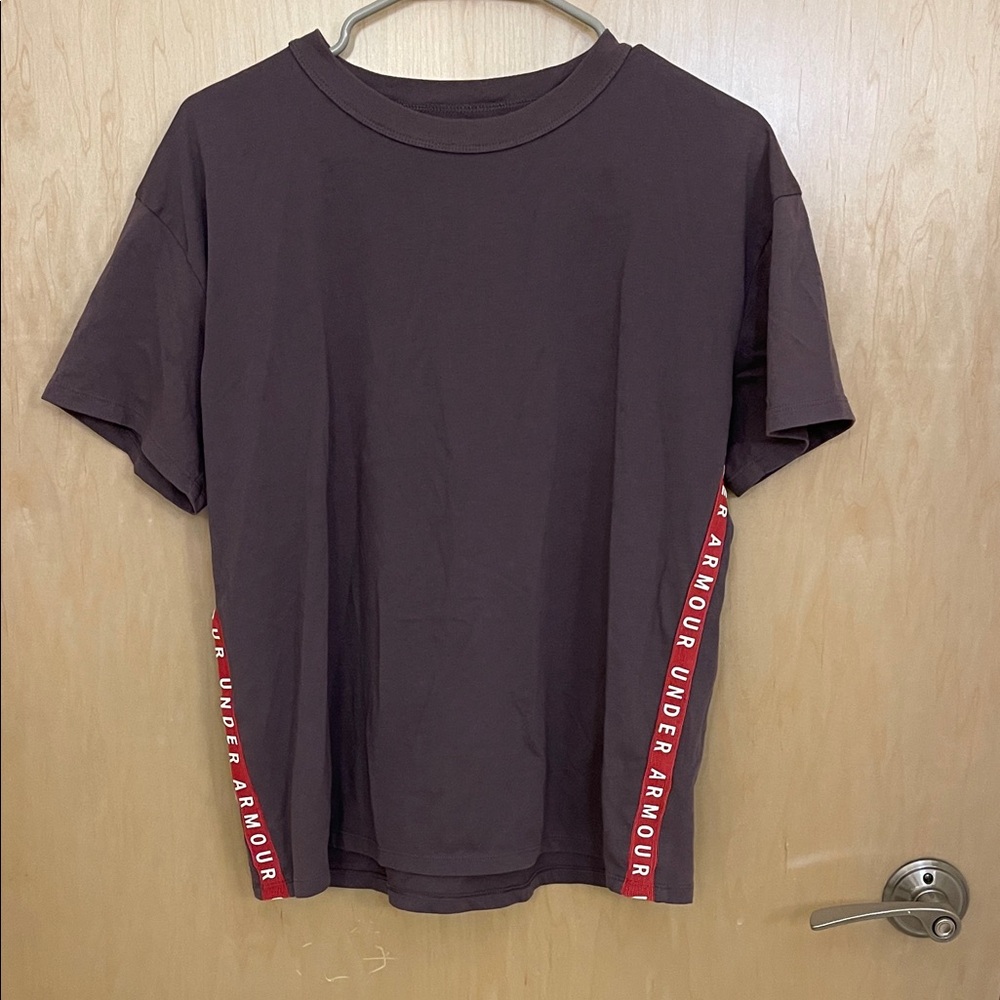 Under Armour Women’s T-Shirt
